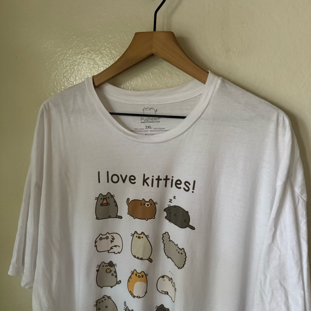 Hot Topic | Pusheen I Love Kitties Tee - Picture 2 of 6